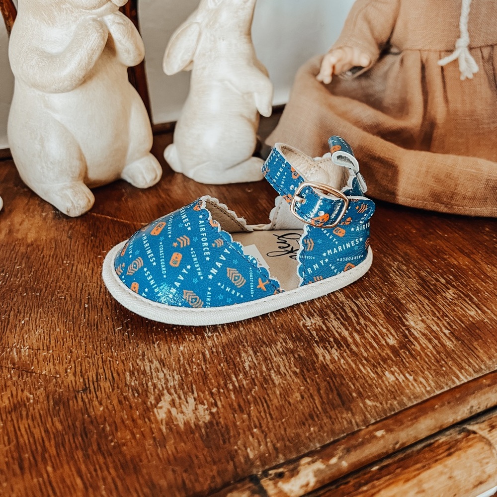 Monkey Feet army marines etc. baby shoes
